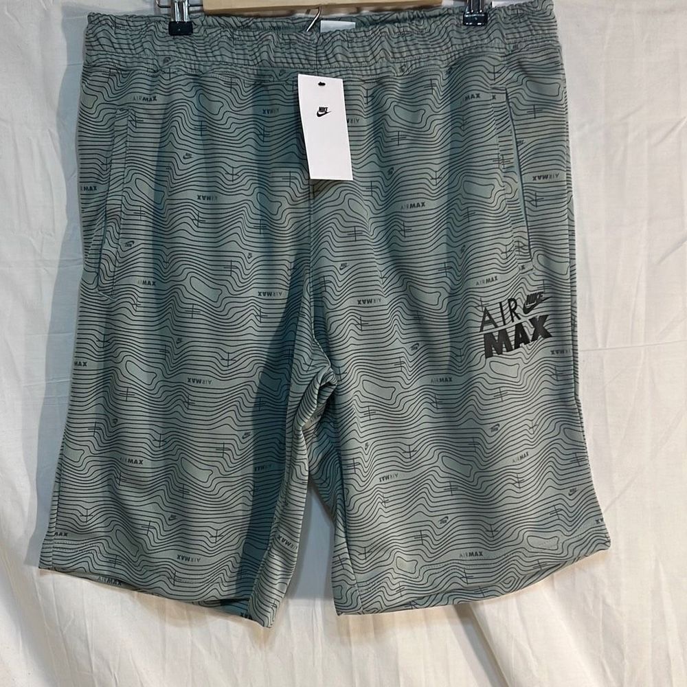 Nike Air Max All Over Print‎ Shorts DO7243-013 Men's Size XL- NWT